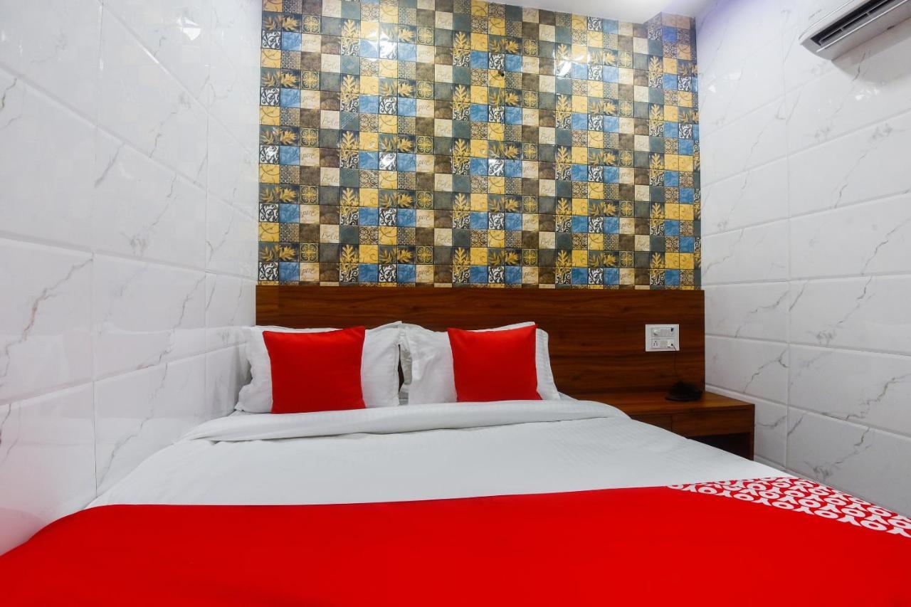 Oyo 63295 T Junction Residency Hotel Mumbai Ngoại thất bức ảnh