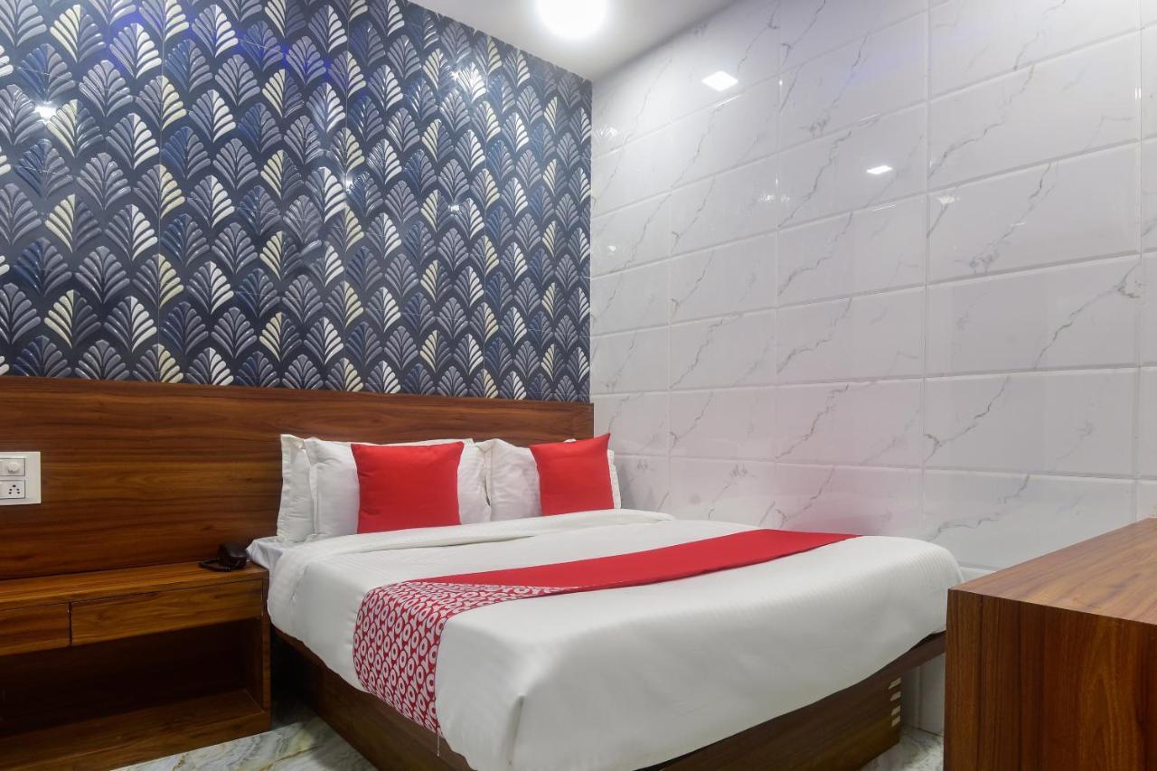 Oyo 63295 T Junction Residency Hotel Mumbai Ngoại thất bức ảnh